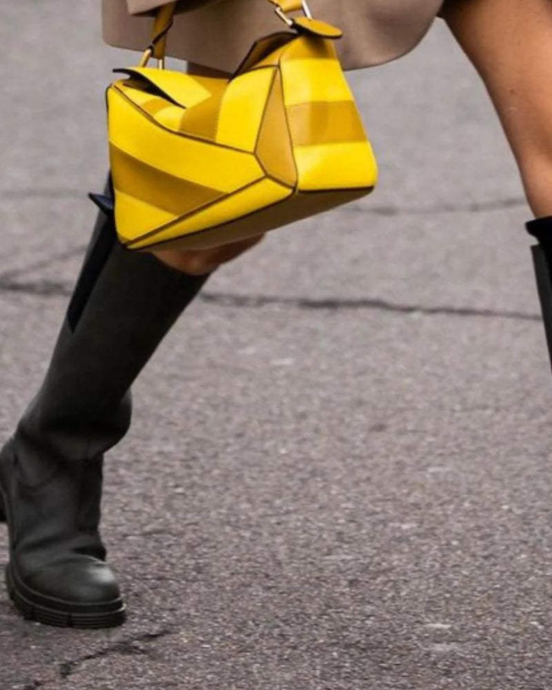 BOOTS & LEGS: THE GOLDEN RULE | LEGOLOGY